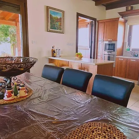 Mountain Bliss Villa *